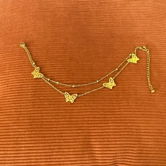 Gold Toned double-strand Butterfly Anklet - Picture 2 of 9